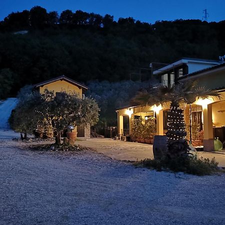 La Dolce Vallata Montefiore dellʼAso Eksteriør billede